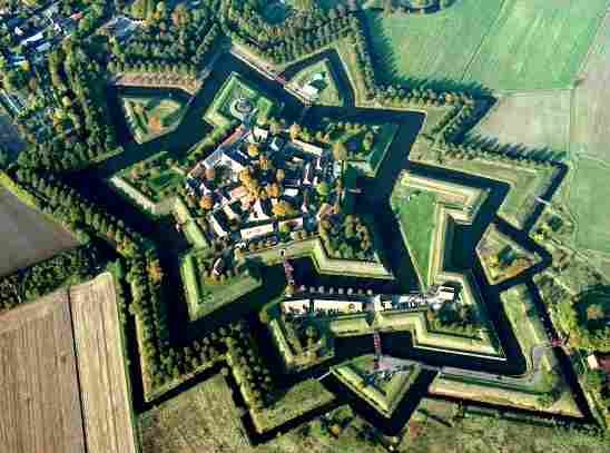 The five-pointed fort from above